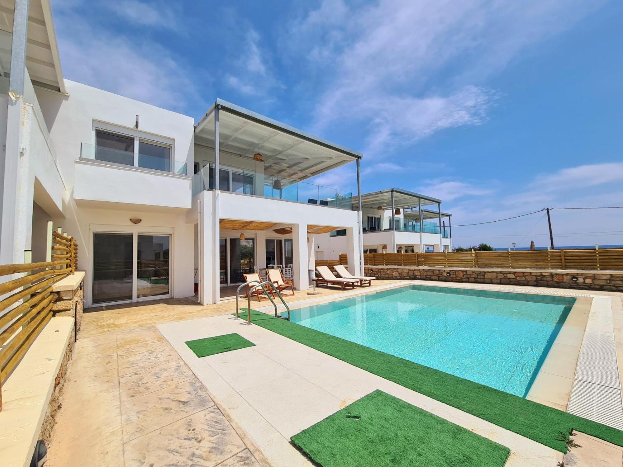 The 4th Seaview Vila *